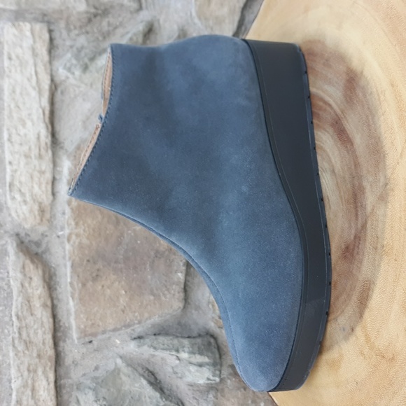 EUC LUCKY BRAND KARMEYA GREY SUEDE ANKLE BOOTS - Picture 10 of 10